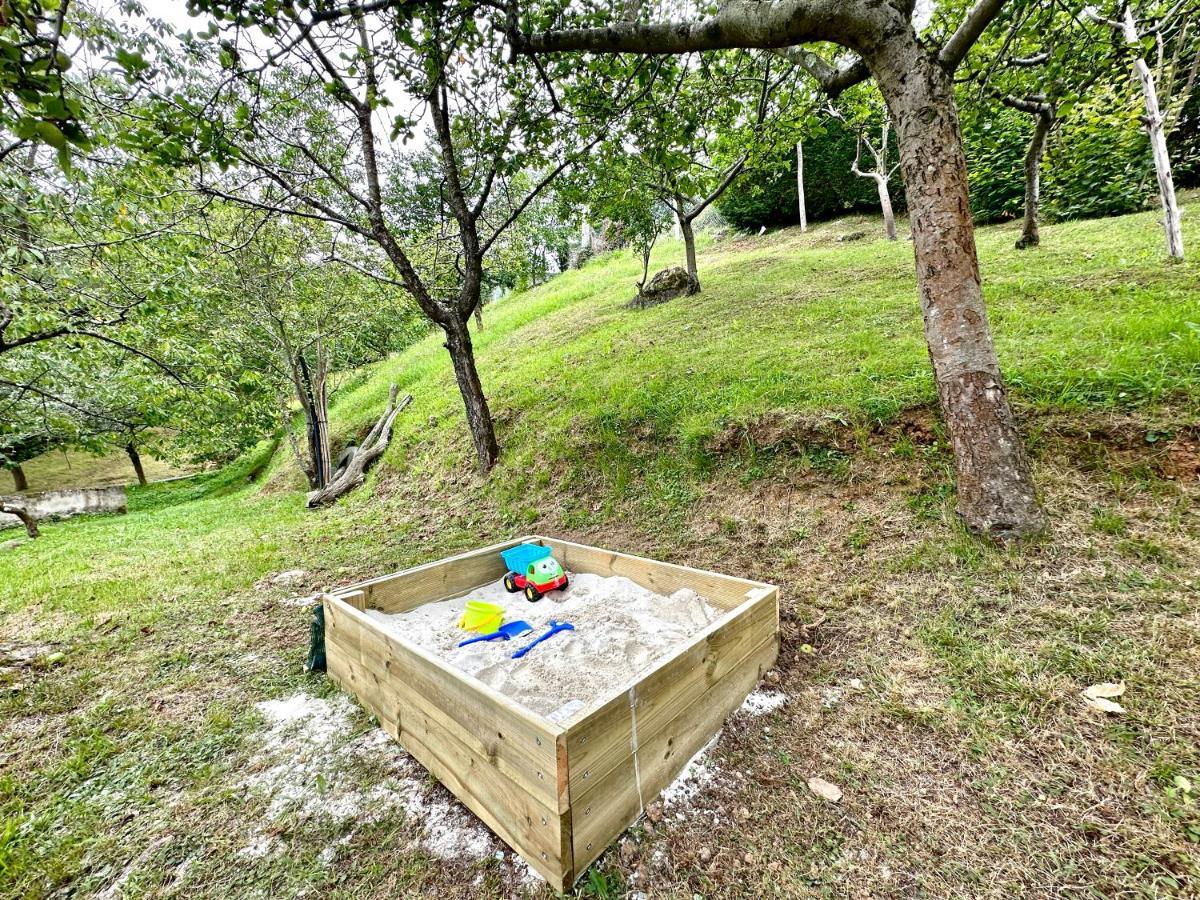 La Colina De Fano - Casa Roja Villa Fanu Eksteriør billede